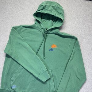 Nike Hoodie Sportswear Essentials+ Mens M Med Green Sweatshirt Swoosh DM8882-350